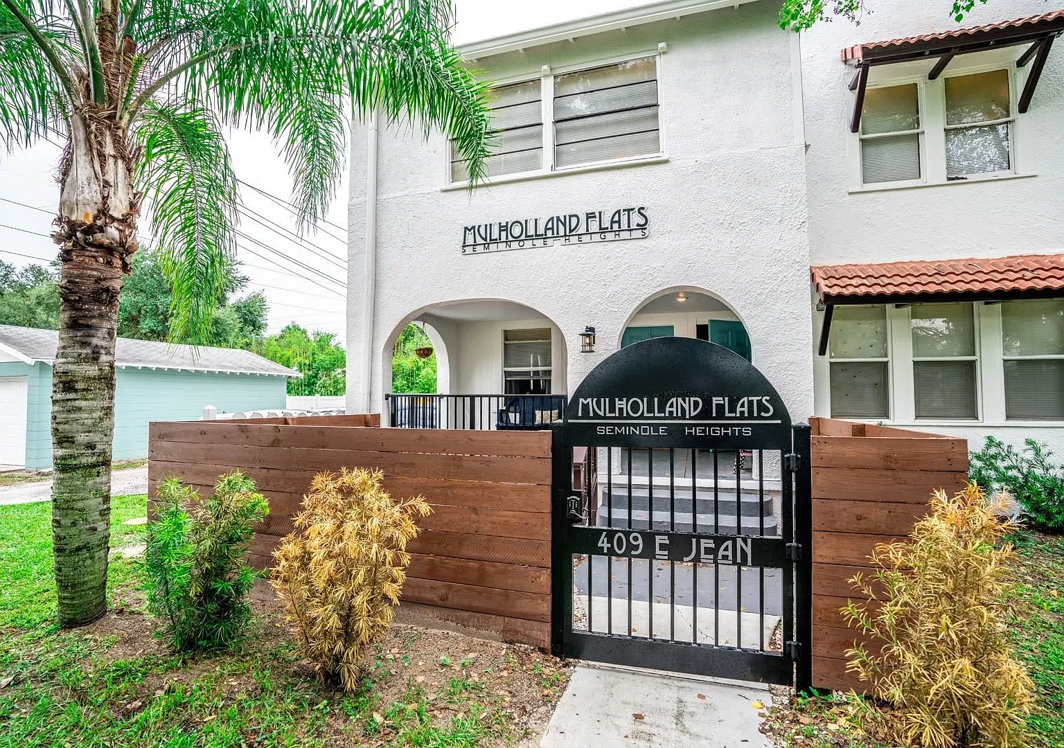 Gated Seminole Heights Apartments — Photo 2