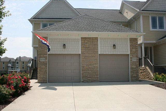 1st image of 3126 Charme Hbr