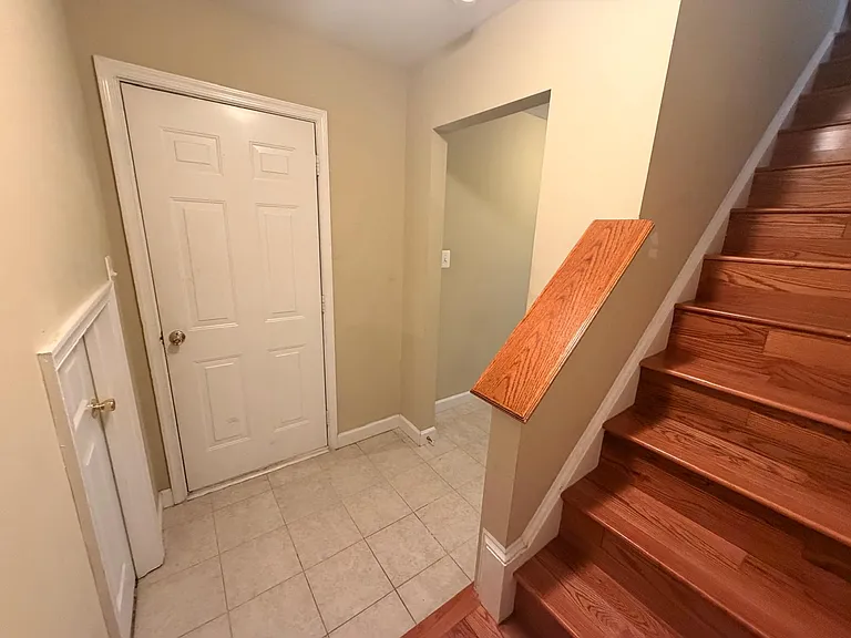 434 Lilac Ter NE — Photo 30