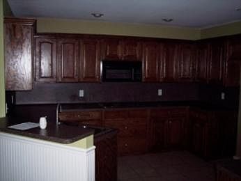 3rd image of 2313 Jeffrey Ave