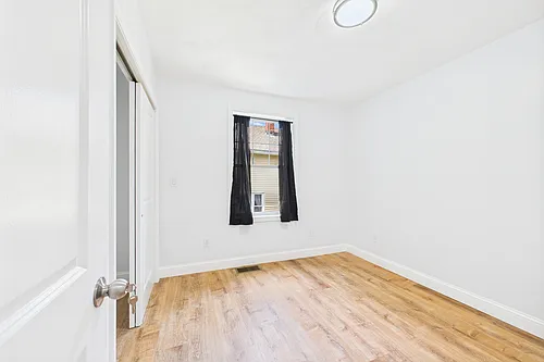 138 Camden Ave #1A Photo 1 138 Camden Ave #1A Photo 1