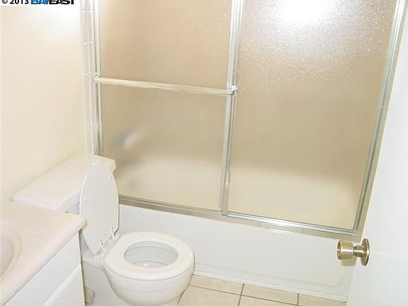 2nd image of 1153 Yvonne Ave