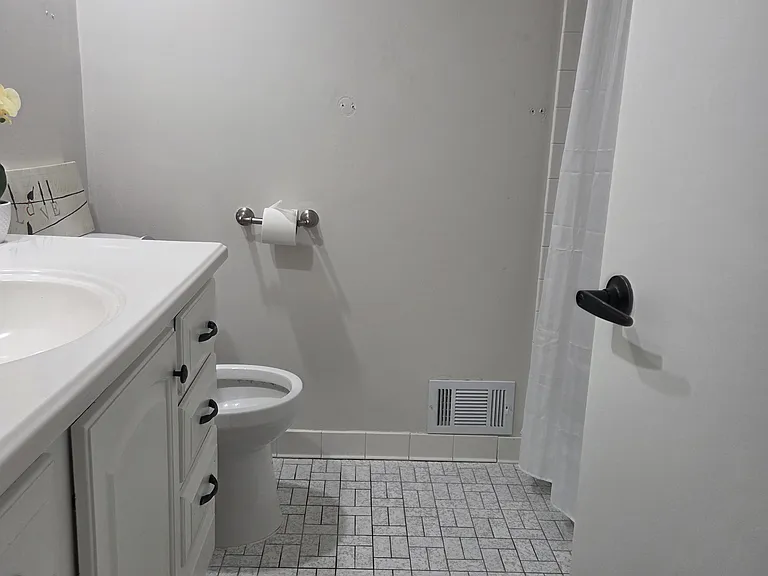 6310 Squire Dr NE — Photo 6