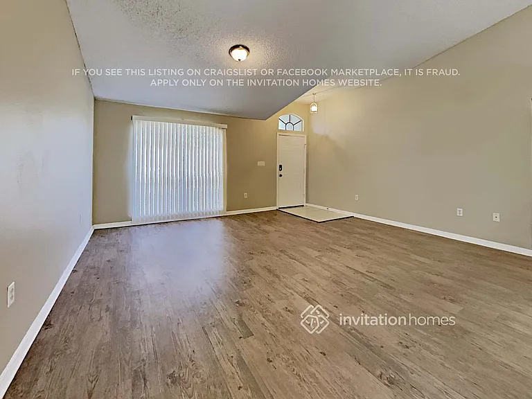 7110 Briggs Ave — Photo 3