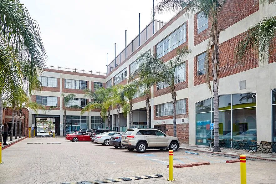 TEXERE PLAZA LOFTS — Photo 2