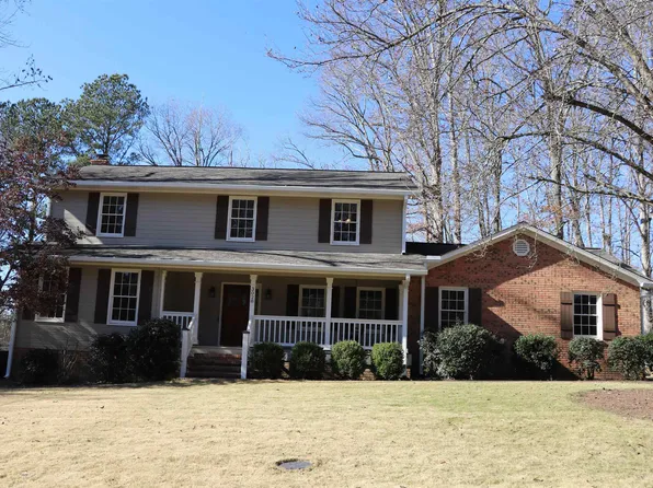 3028 Woodbridge Dr, Anniston, AL 36207