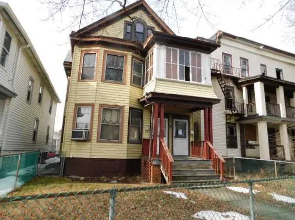 24 Lexington Ave, Poughkeepsie, NY 12601
