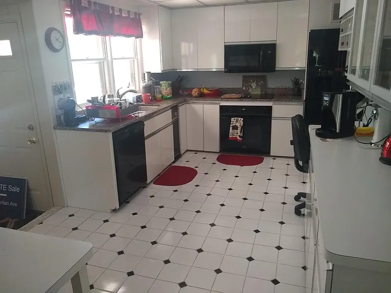Kitchen, FURNISHED HOME