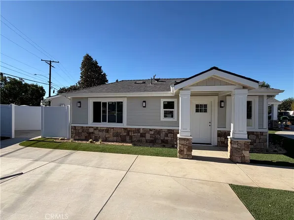 312 Rodecker Dr N, Azusa, CA 91702
