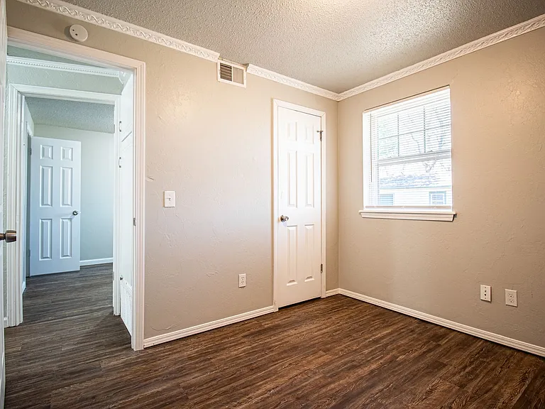 4101 SE 45th St — Photo 44