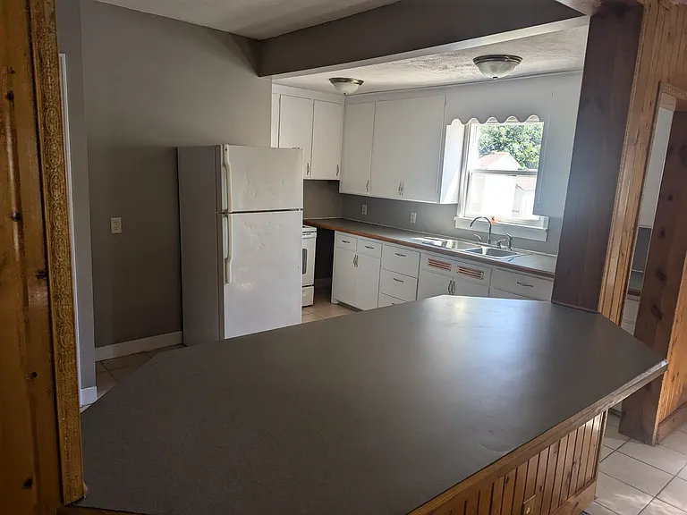 1318 G St — Photo 3