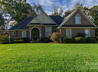 521 Coman Ln, Kings Mountain, NC 28086
