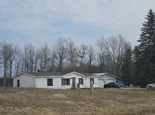4645 S Burkett Rd, Mc Bain, MI 49657