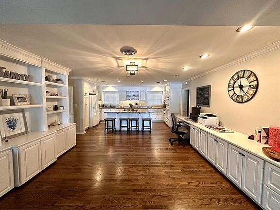 5th image of 1311 Lake Shore Dr