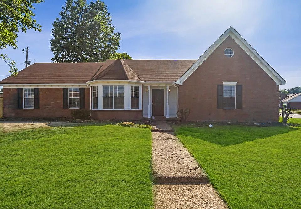 5515 Whiteley Cv