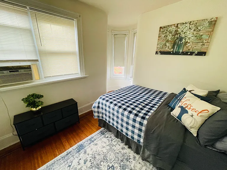 7845 Montgomery Ave #5 — Photo 8