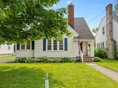 622 W Maple Ave, Newark, NY, 14513