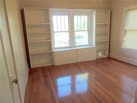4th image of 1282 Palm St