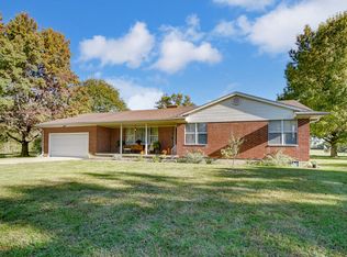 740 Shrine Rd, Springfield, OH 45504