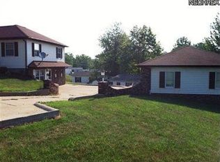 7395 Quarry Rd #B, Amherst, OH 44001