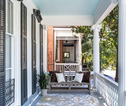 4th image of 314 E Huntingdon Street