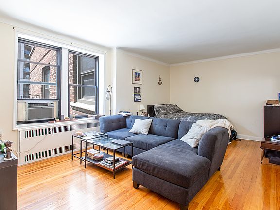3rd image of 95 Lexington Ave APT 6G