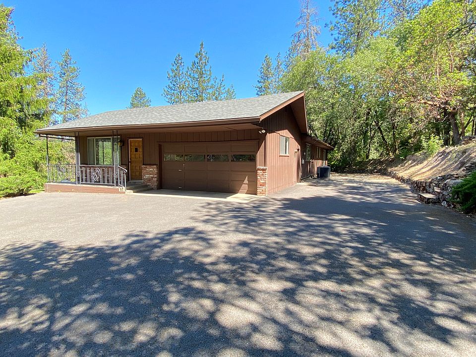 1st image of 147 Dawn Allan Dr