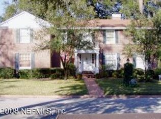 909 Granada Blvd, Jacksonville, FL 32207