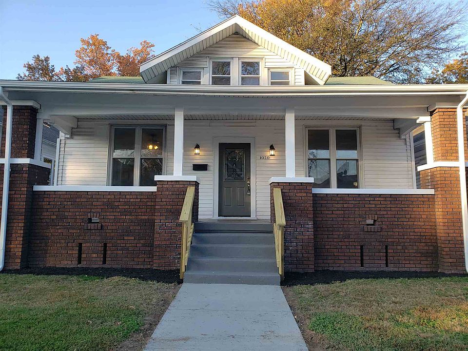 1st image of 1020 E Blackford Ave