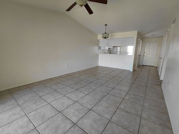 2nd image of 4920 Chiquita Blvd S