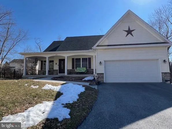 283 Maring Dr, Westminster, MD 21158