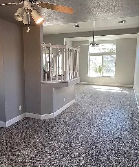 259 W Fallbrook Ave — Photo 20