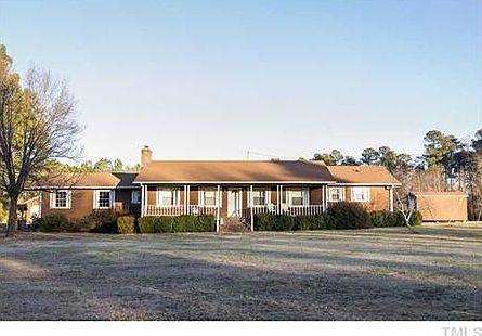 2nd image of 134 Cooke Rd