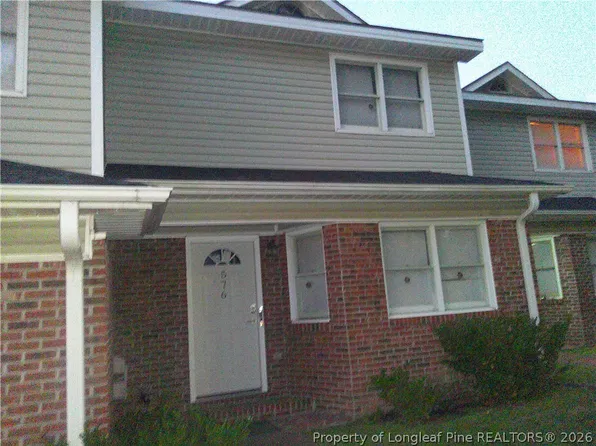 576 NE Townhouse Ln #576, Fayetteville, NC 28311