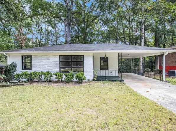 2550 Graywall St, East Pt, GA 30344