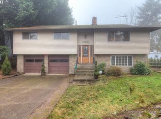 15294 Holcomb Blvd, Oregon City, OR 97045