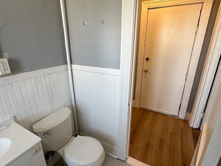 14 Standish St #E2 — Photo 7