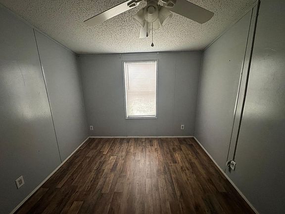 4th image of 702 Burning Arrow Pl