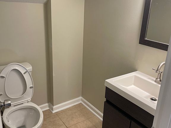 5th image of 23864 Liddle St