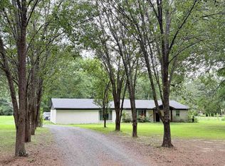 27 Pine Valley Rd, Bigelow, AR 72016