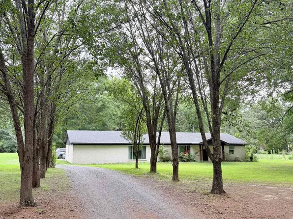27 Pine Valley Rd, Bigelow, AR 72016