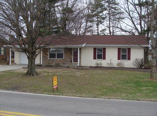 4107 Theater Dr, Evansville, IN 47715