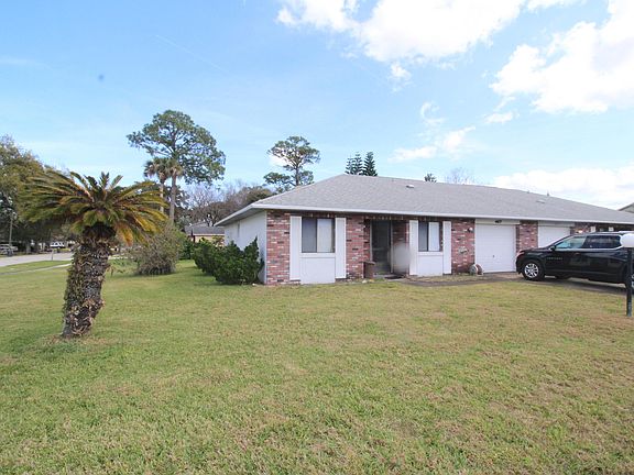 2nd image of 4477 Hidden Village Dr