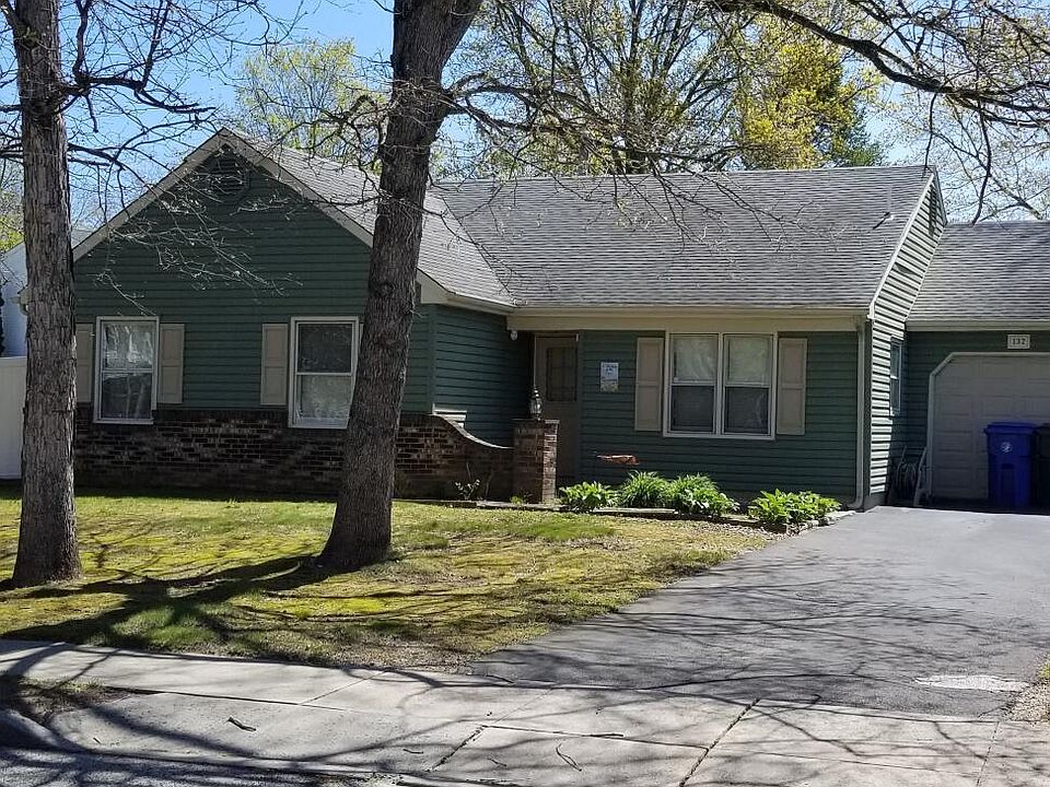 1st image of 132 Ticonderoga Dr