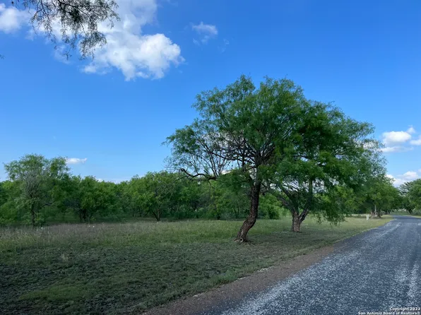 39 Ridge Loop LOT 39, Rio Frio, TX 78879