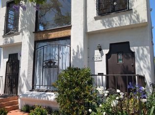 329 Cerritos Ave, Long Beach, CA 90802