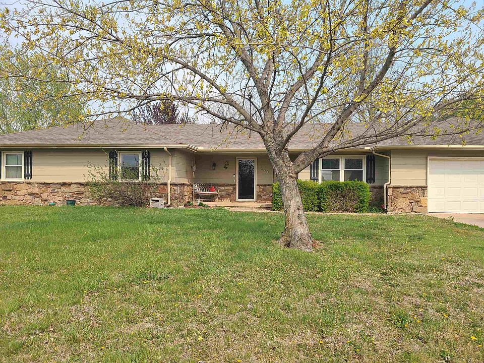 1st image of 100 S Cedarwood Dr