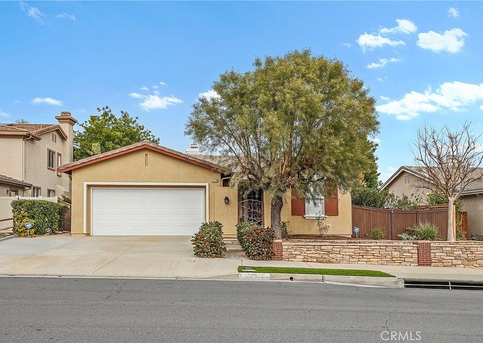 1st image of 23770 Aspen Dr