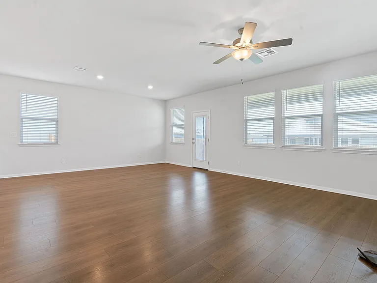 321 Caisson Trl — Photo 6