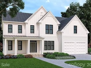 9106 Kristen Lake Ct, Charlotte, NC 28270